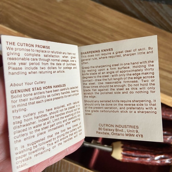 Carving Set - Picture 2 of 7